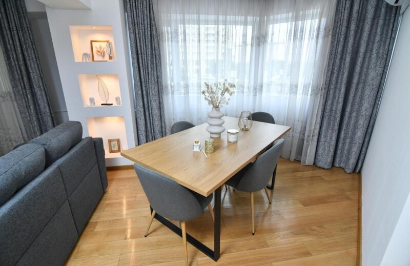 13 Septembrie - Marriott - Palatul Parlamentului