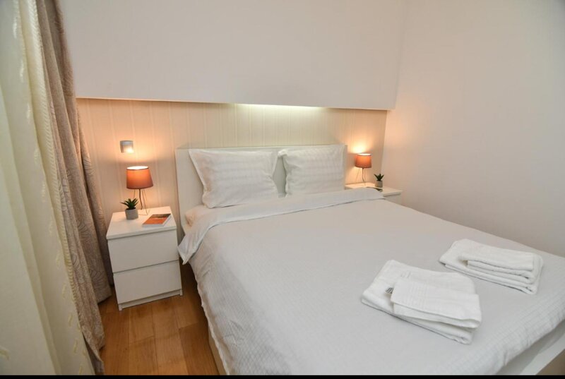 13 Septembrie - Marriott - Palatul Parlamentului