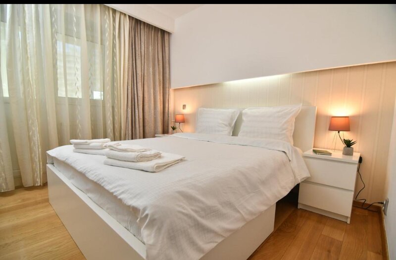 13 Septembrie - Marriott - Palatul Parlamentului