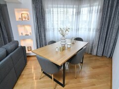 13 Septembrie - Marriott - Palatul Parlamentului